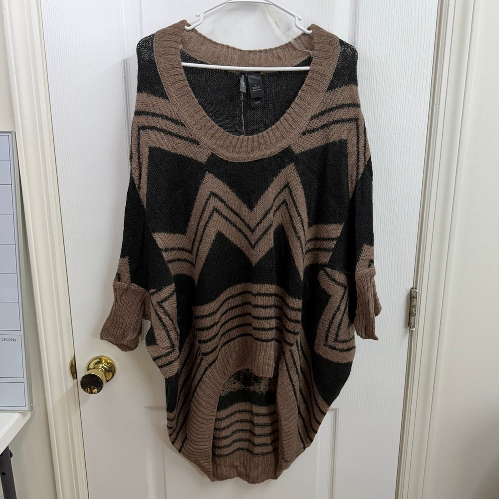 Bisou Bisou brown black loose knit cropped sleeve lightweight stretch sweater M